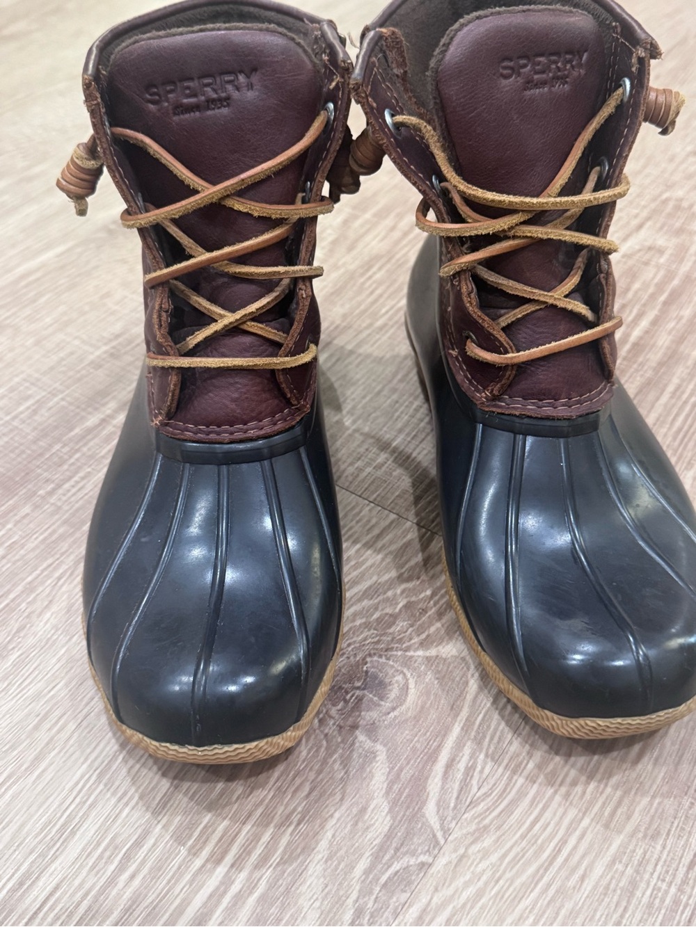 Sperry Saltwater Duck Boots Women’s 7.5 Brown Black Waterproof STS91176